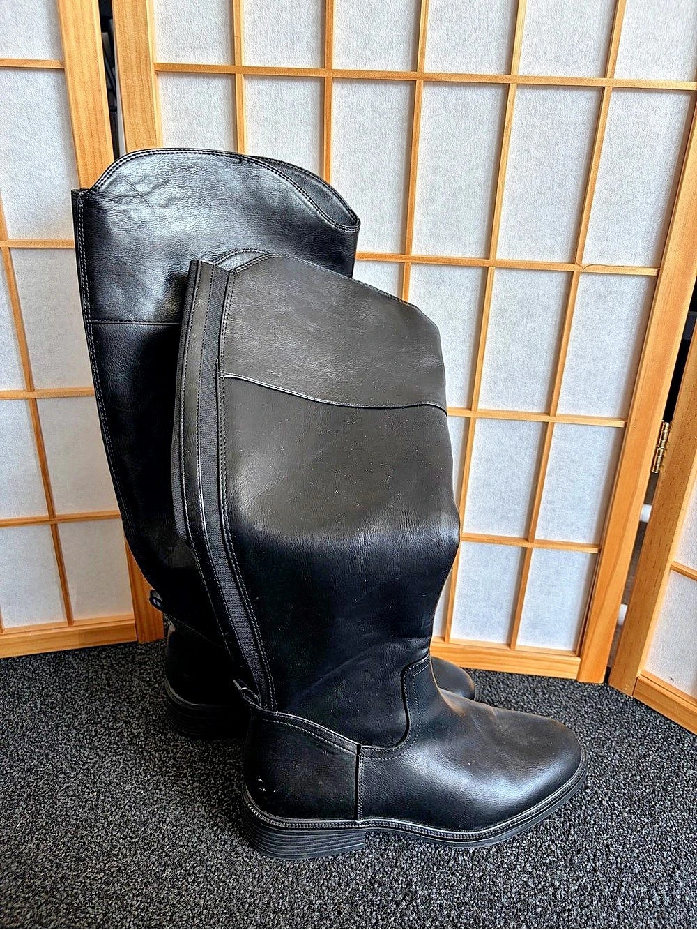 Black Boots